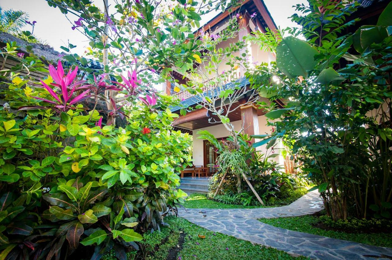 Flamboyant Villa Ubud Екстер'єр фото